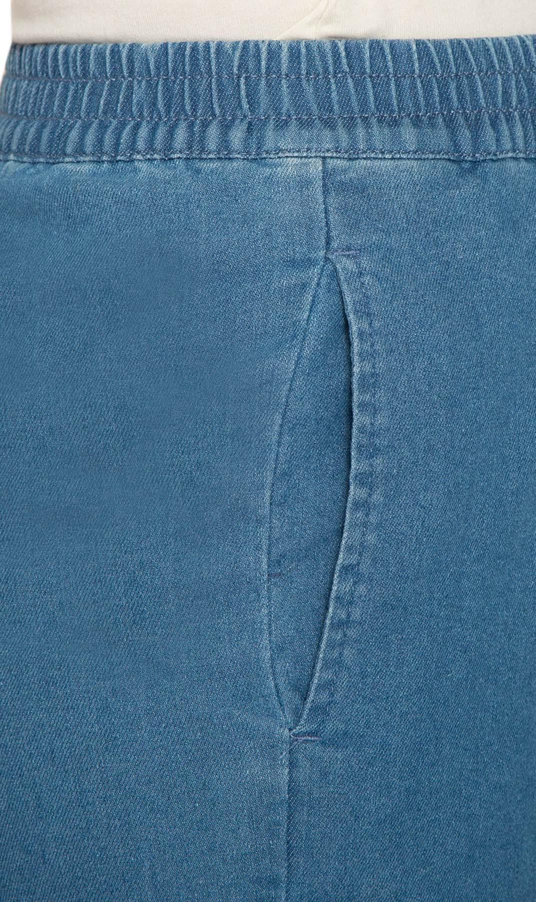 Women's Easy Pull on Bermuda Shorts in Denim and Twill