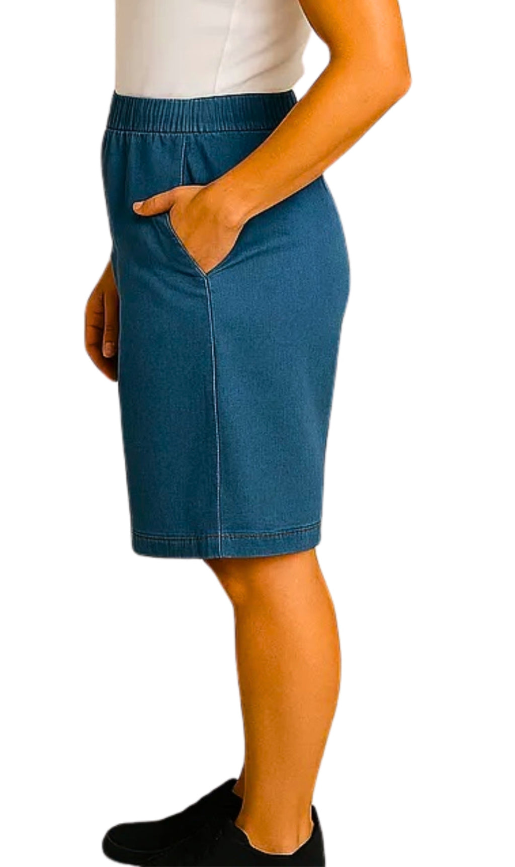 Women's Easy Pull on Bermuda Shorts in Denim and Twill